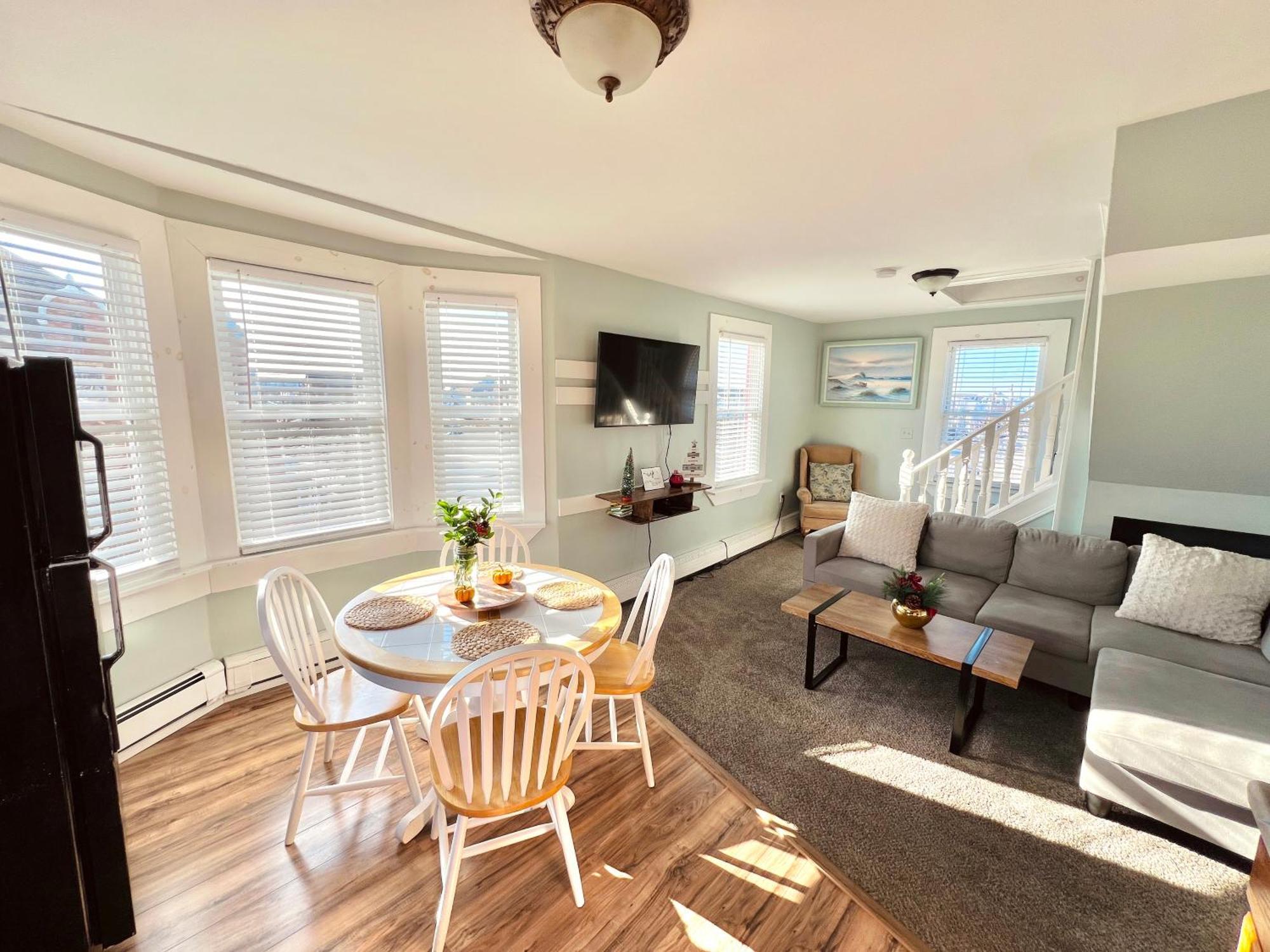 Entire Lovely 3 Bedroom, 2 Bathroom Apartment! 1 Block To The Beach And Boardwalk! Wildwood Exteriör bild